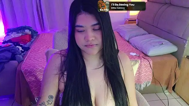 Snapshot of feluriana chatting on May 19, 2026, 12:27 am feluriana online show from May 19, 2026, 12:27 am