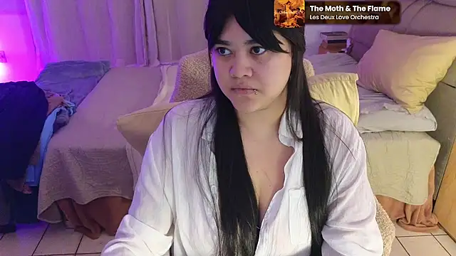 Snapshot of feluriana chatting on June 2, 2026, 12:34 am feluriana online show from June 2, 2026, 12:34 am