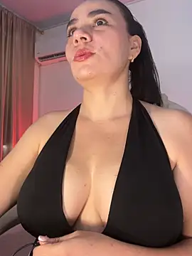 Snapshot of MeganDupont chatting on June 30, 2026, 1:56 pm MeganDupont online show from June 30, 2026, 1:56 pm