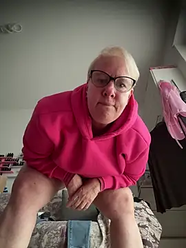 barbara260974 online show from March 14, 2026, 1:27 pm