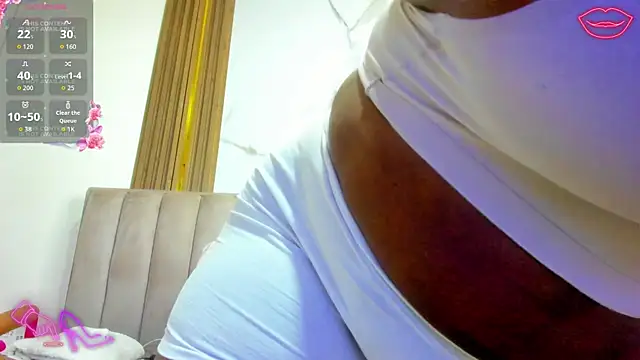 Snapshot of CristinSexy chatting on July 10, 2026, 11:02 am CristinSexy online show from July 10, 2026, 11:02 am