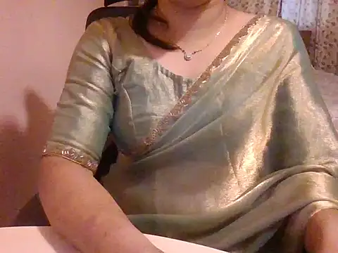 Pinky 4 online show from January 11, 2026, 4:06 am