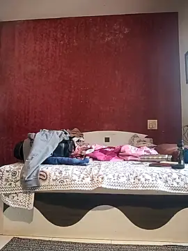 hornydick4you online show from April 13, 2026, 5:46 am