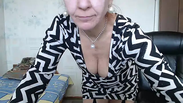 MilayaDFlow online show from February 15, 2025, 11:06 am