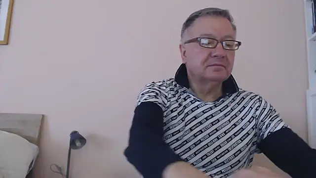 YOU6me online show from November 25, 2025, 8:58 am