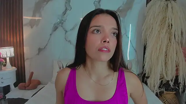 hannahill69 online show from March 10, 2025, 4:38 am