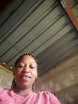 Snapshot of winterqueenx chatting on June 1, 2026, 6:48 am winterqueenx online show from June 1, 2026, 6:48 am