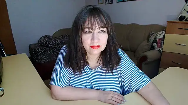 Lucretia Goldi  online show from February 27, 2026, 10:43 pm