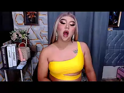Snapshot of SweetCumFrancine chatting on May 31, 2026, 1:58 am SweetCumFrancine online show from May 31, 2026, 1:58 am