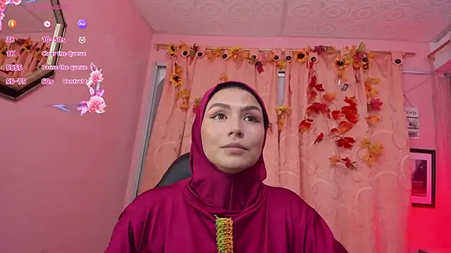 DarshaKhemu online show from September 19, 2025, 9:04 pm