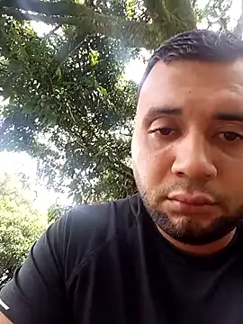 Snapshot of bby2279 chatting on November 16, 2025, 4:23 pm bby2279 online show from November 16, 2025, 4:23 pm