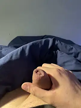 alonglongdidong online show from April 9, 2026, 9:53 pm