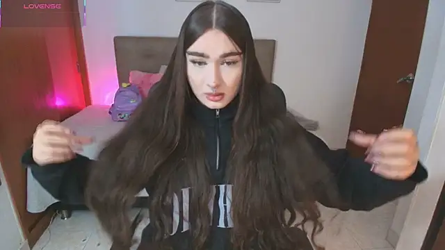 Miley Baker online show from April 13, 2026, 12:54 pm