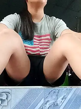 Snapshot of NannyNannybabe chatting on December 14, 2024, 10:24 am NannyNannybabe online show from December 14, 2024, 10:24 am