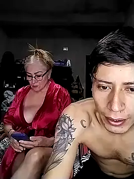 Snapshot of Sexytaty2022 chatting on December 2, 2024, 10:39 am Sexytaty2022 online show from December 2, 2024, 10:39 am