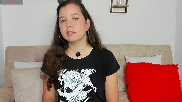 BUUNNY BELLA online show from March 12, 2026, 11:33 pm