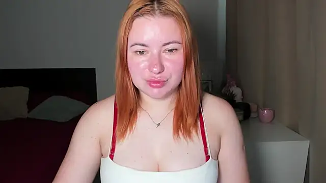LAYLAxSTAR online show from June 29, 2026, 6:19 am