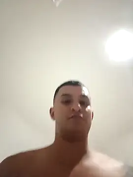 Snapshot of andrew32627 chatting on November 4, 2025, 1:16 am andrew32627 online show from November 4, 2025, 1:16 am