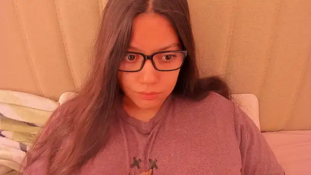 roniewester online show from March 13, 2025, 2:44 pm