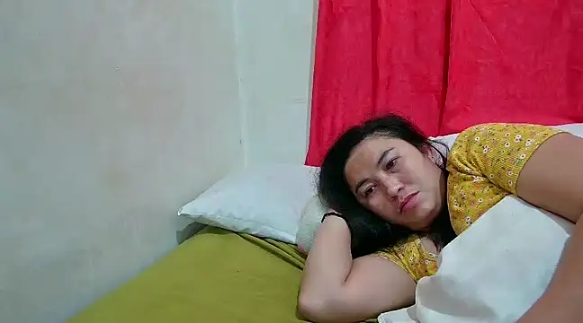 LalaiAsian online show from February 11, 2025, 6:44 pm