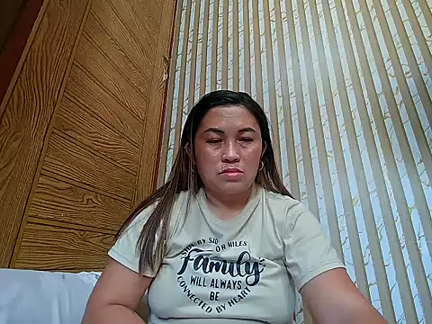 LalaiAsian online show from April 14, 2026, 6:30 am