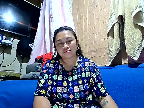 Snapshot of LalaiAsian chatting on June 29, 2026, 8:42 pm LalaiAsian online show from June 29, 2026, 8:42 pm