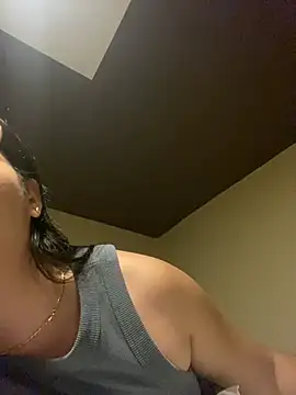 Hebefemme online show from March 13, 2025, 3:50 pm