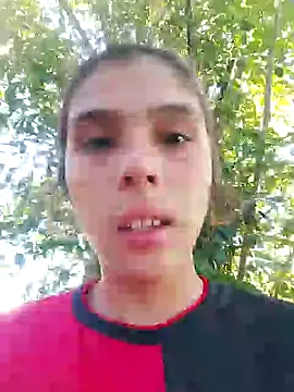 mariamac420 online show from February 6, 2025, 9:17 pm