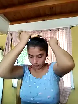 mariamac420 online show from March 7, 2025, 5:28 pm