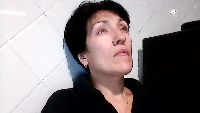 SunnyAmorre online show from September 26, 2025, 8:35 pm