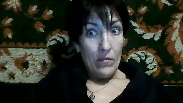 SunnyAmorre online show from October 4, 2025, 8:40 pm