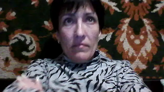 Snapshot of SunnyAmorre chatting on April 30, 2026, 8:04 pm SunnyAmorre online show from April 30, 2026, 8:04 pm