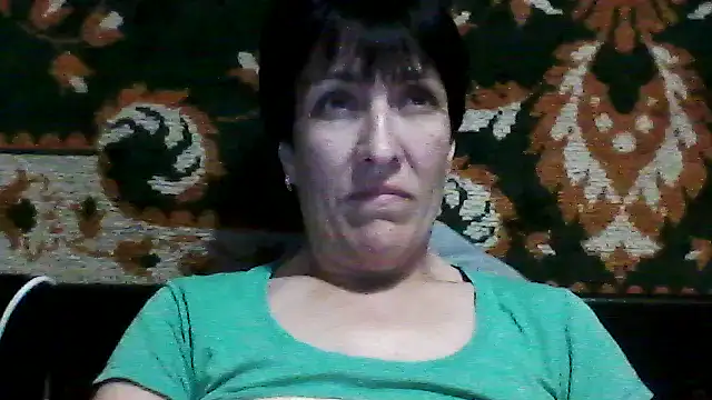 Snapshot of SunnyAmorre chatting on May 20, 2026, 8:26 pm SunnyAmorre online show from May 20, 2026, 8:26 pm