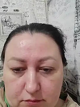 Rini333 online show from February 6, 2026, 6:29 am