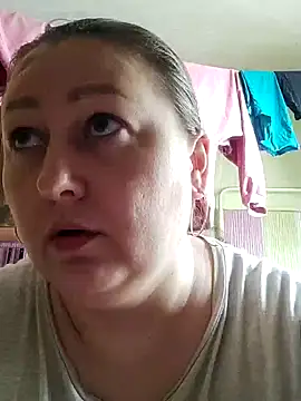 Rini333 online show from July 22, 2026, 11:57 am