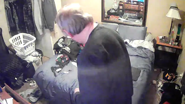 jck1m0t online show from February 20, 2025, 12:30 am