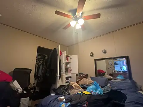 jck1m0t online show from February 23, 2025, 1:35 am