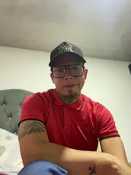 ThaiFuzz online show from May 12, 2026, 12:08 am