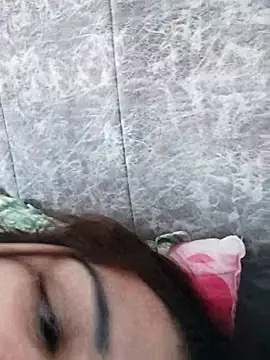 Srishtijain51 online show from February 11, 2025, 8:05 am