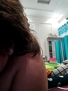 Srishtijain51 online show from February 26, 2025, 12:58 pm