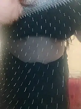 Srishtijain51 online show from October 28, 2025, 10:41 am