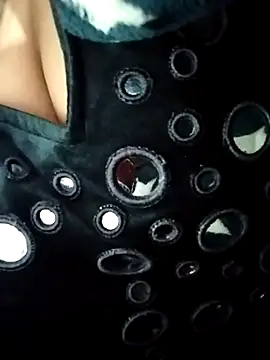 Srishtijain51 online show from February 10, 2026, 9:46 am