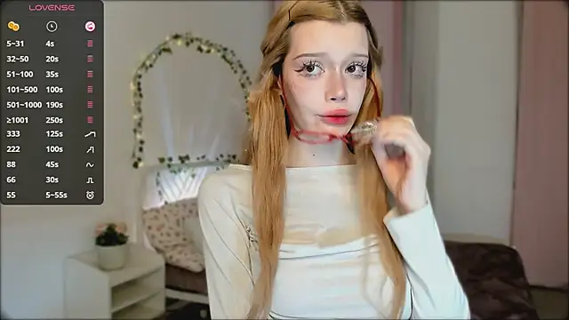 boobsybootie online show from March 22, 2026, 9:07 pm