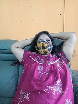 Snapshot of lovely-latha chatting on June 12, 2026, 1:48 am lovely-latha online show from June 12, 2026, 1:48 am