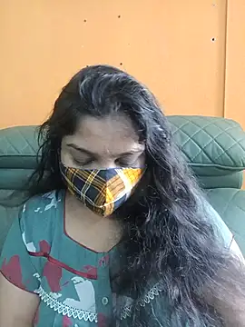 Snapshot of lovely-latha chatting on June 14, 2026, 4:03 am lovely-latha online show from June 14, 2026, 4:03 am