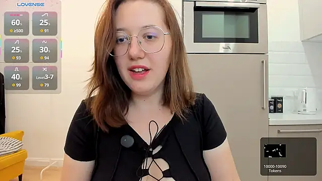 Snapshot of Charmy_Gracy chatting on July 17, 2026, 11:06 am Charmy Gracy online show from July 17, 2026, 11:06 am