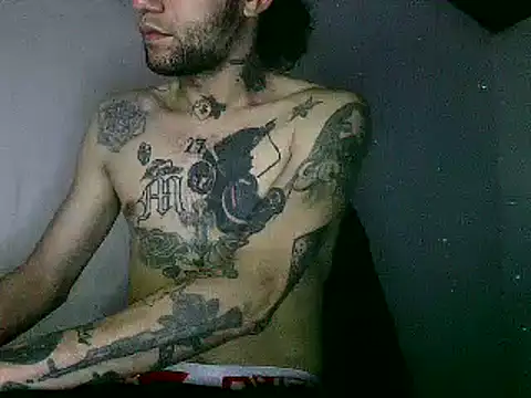 Christian Stiven1 online show from April 30, 2026, 8:15 pm