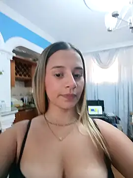 Snapshot of ashley69_brown chatting on April 28, 2026, 7:19 pm ashley69 brown online show from April 28, 2026, 7:19 pm