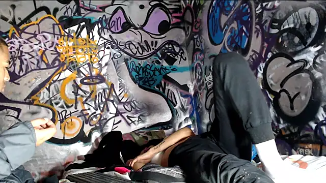 Justin Frank online show from March 6, 2025, 9:20 pm