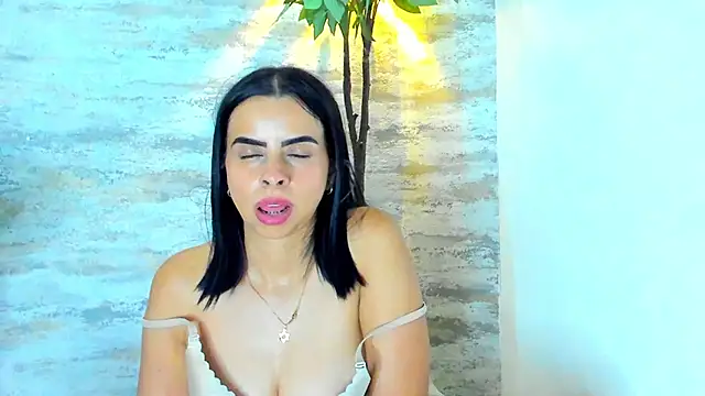 Amelia Myers online show from March 1, 2025, 10:53 pm